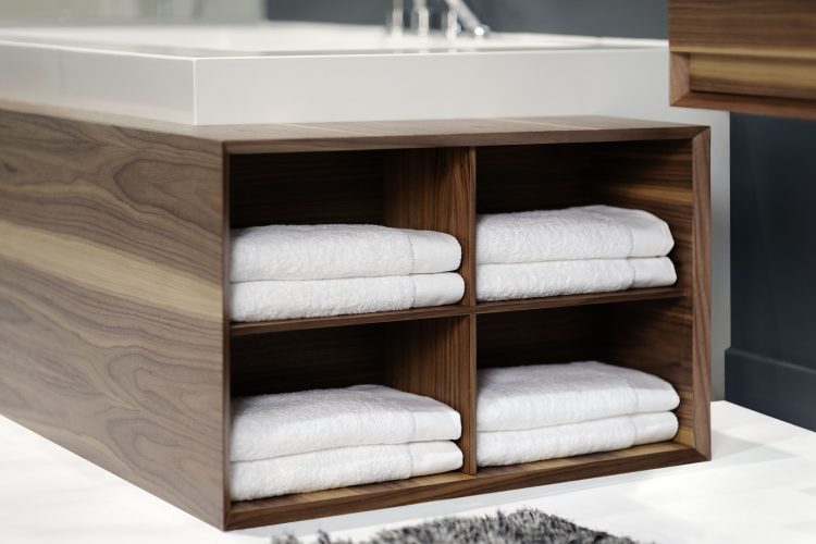 Storage for Cube Bathtub 1 Storage for Cube Bathtub