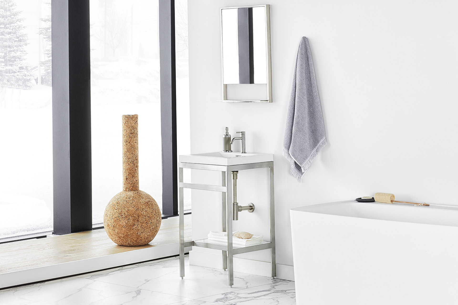 C-Metro_20in-Console_Matte-Brushed_Finish
